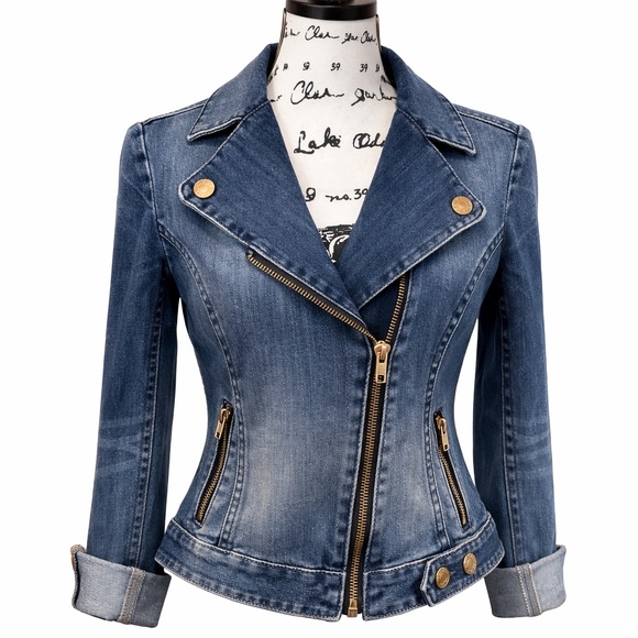 Miss Me Jackets & Blazers - NWT-MISS ME DENIM JACKET. SIZE 6 . LABEL SAYS LARGE